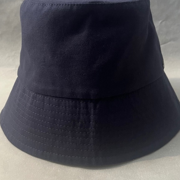 Vince Two Tone Navy Blue Cotton Canvas Casual Logo Beach  Bucket Hat main image 5